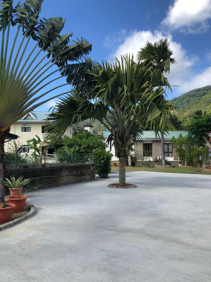 Flower Garden Self-catering