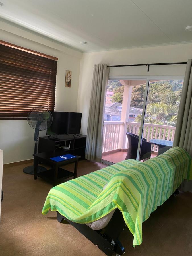 Flower Garden Self-catering Beau Vallon (Mahe)