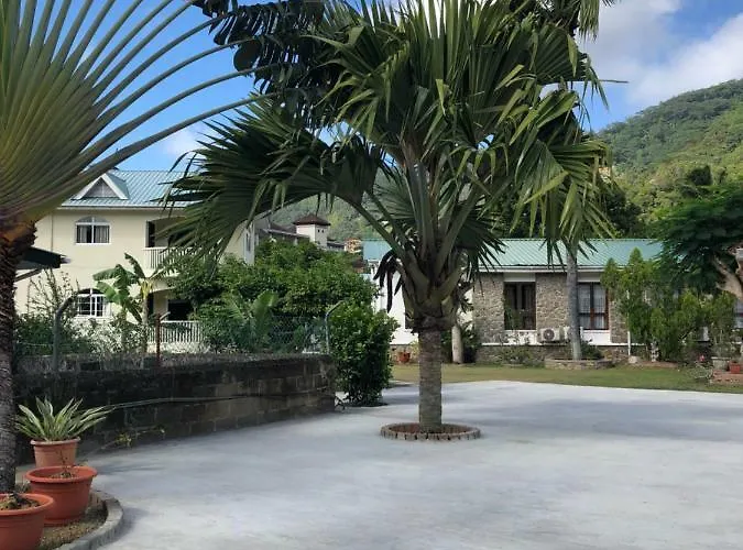 Flower Garden Self-Catering Apartments